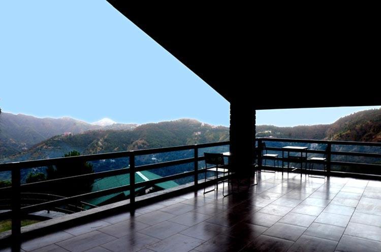 Hotel Woodsmoke Retreat Shimla Esterno foto