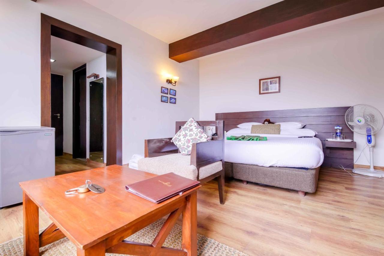 Hotel Woodsmoke Retreat Shimla Esterno foto