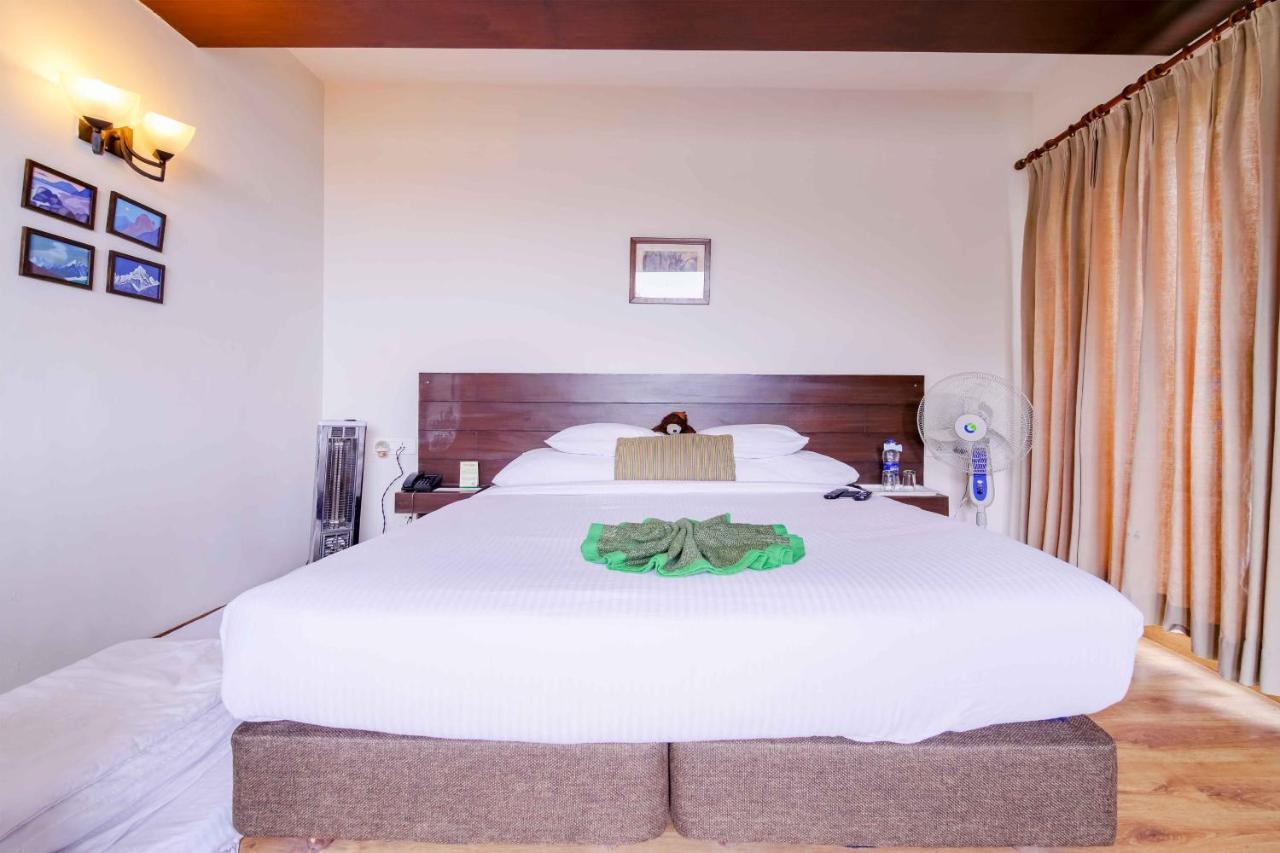 Hotel Woodsmoke Retreat Shimla Esterno foto